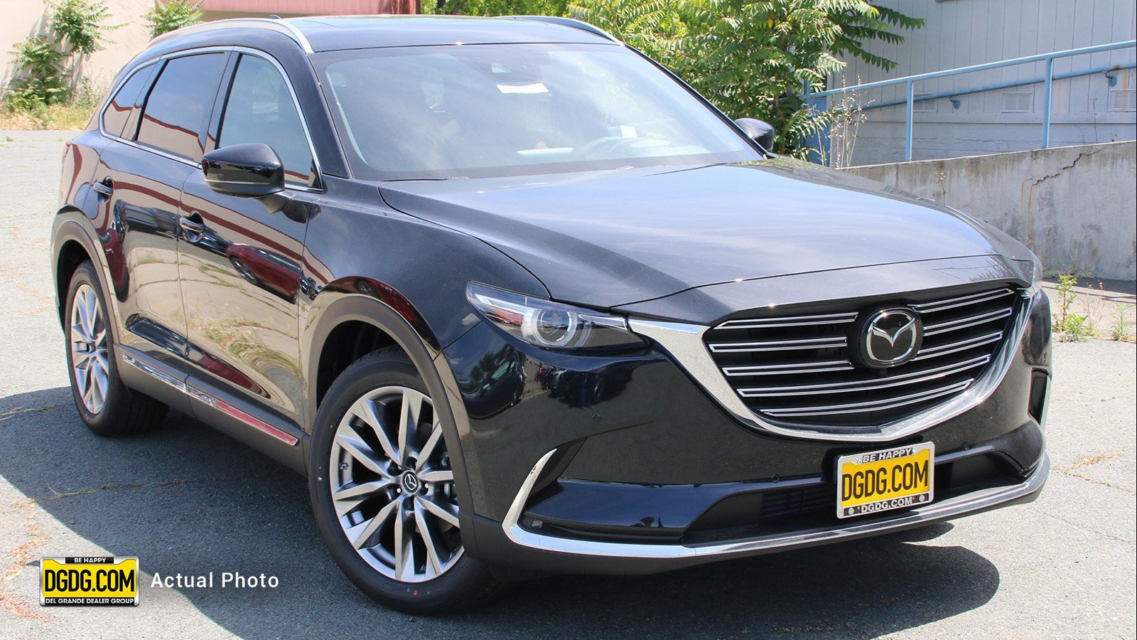 Mazda cx 9 signature